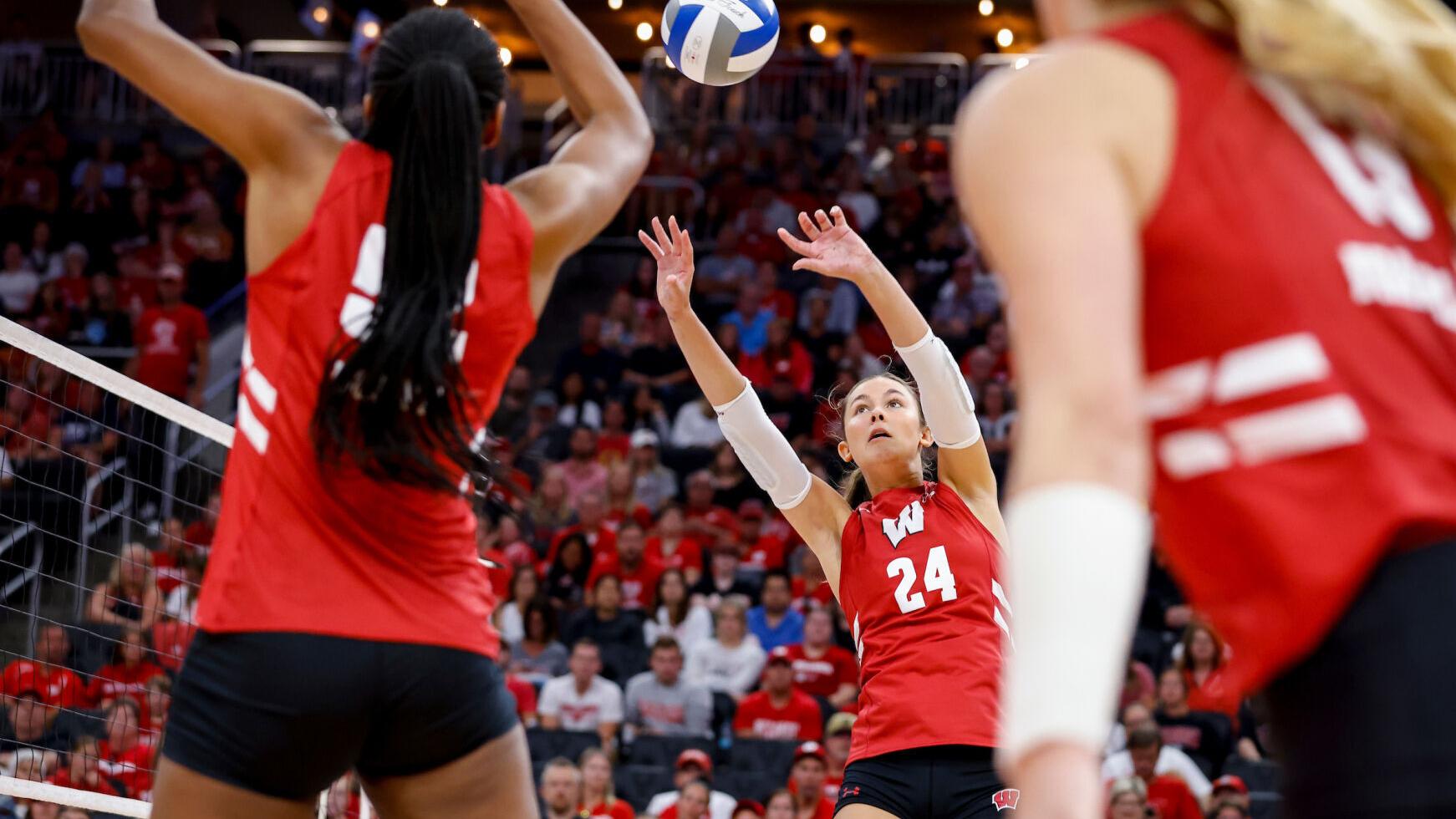 3 things that stood out from Wisconsin volleyball's dominance of No. 23 Southern Cal